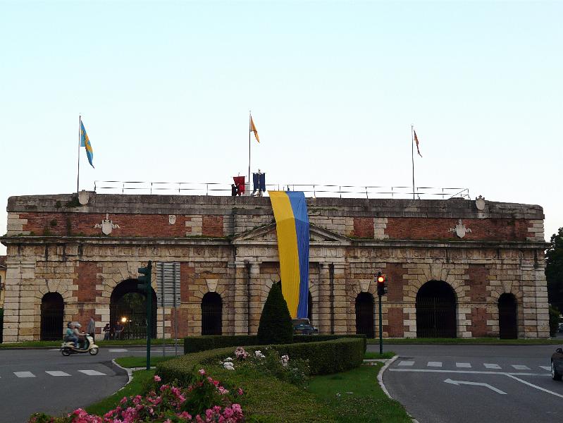 porta nuova 028.JPG